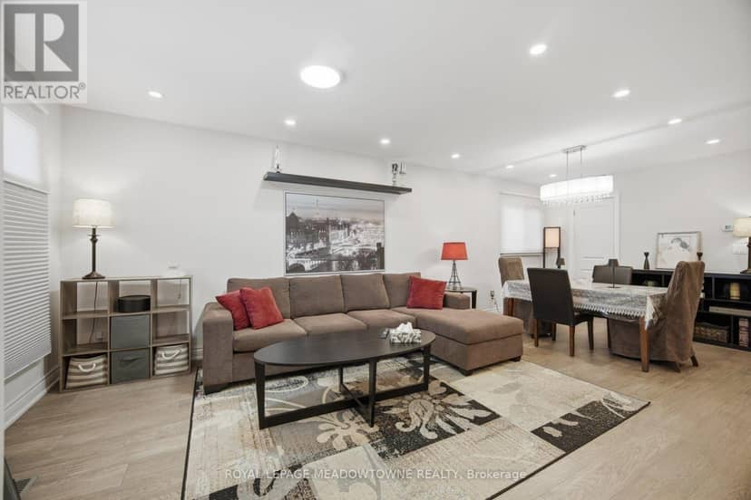 451 Westmoreland Avenue N, Toronto, photo 7