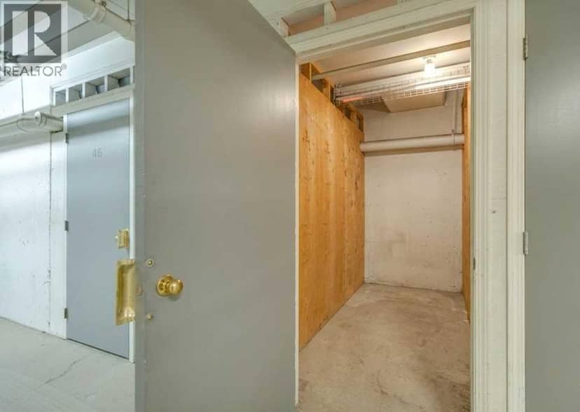 204, 540 34 Street NW — photo 21 of 29