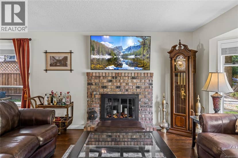 1170 Clubhouse Dr — photo 26 of 40