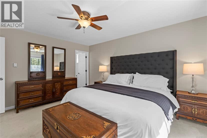 1170 Clubhouse Dr — photo 32 of 40