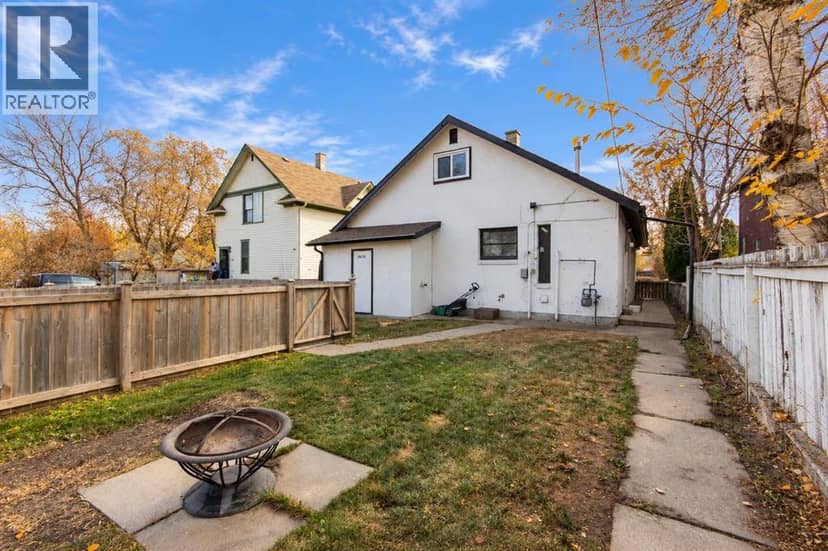 4618 49 Street — photo 15 of 16