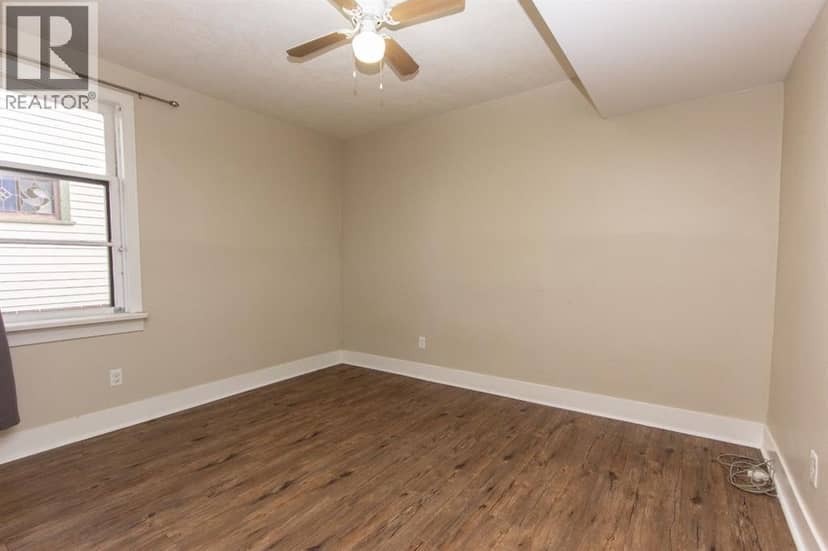 4618 49 Street, Red Deer, photo 7