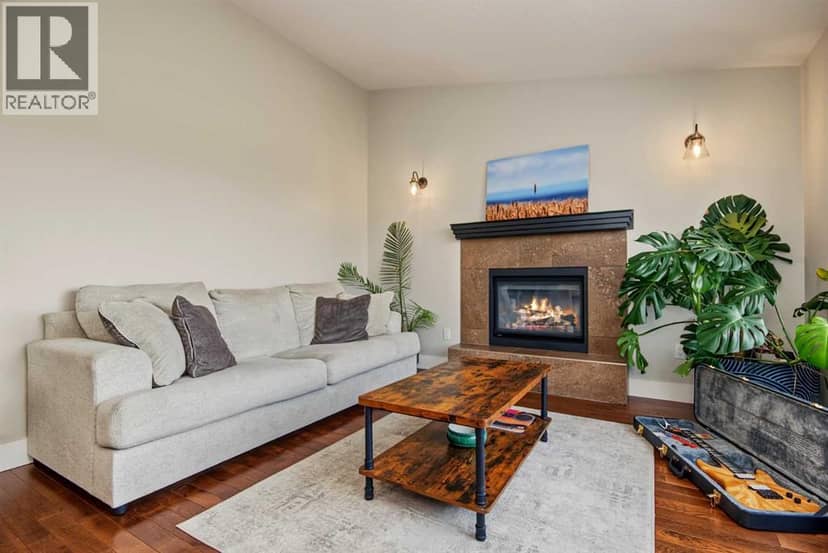 11318 105A Avenue — photo 13 of 31