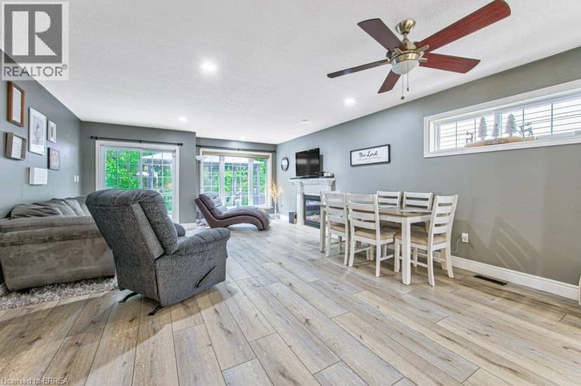 423 POLDON Drive — photo 10 of 40