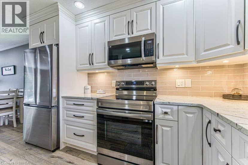 423 POLDON Drive — photo 18 of 40