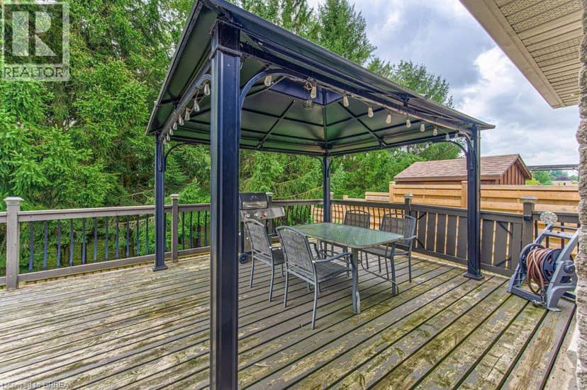 423 POLDON Drive — photo 33 of 40