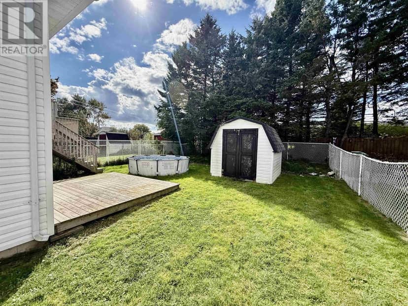 12 Shamrock Court — photo 28 of 31