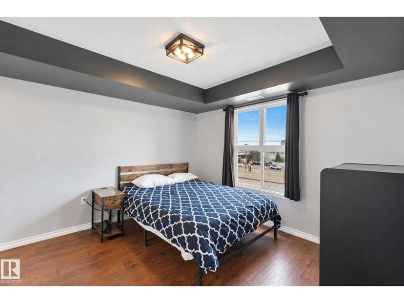 #314 10118 106 AV NW — photo 16 of 36
