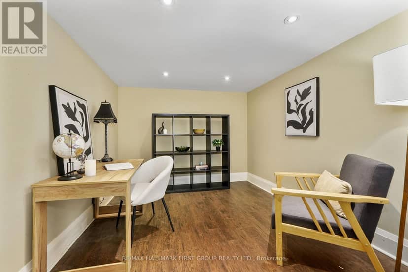 3 Hamilton Court — photo 37 of 40