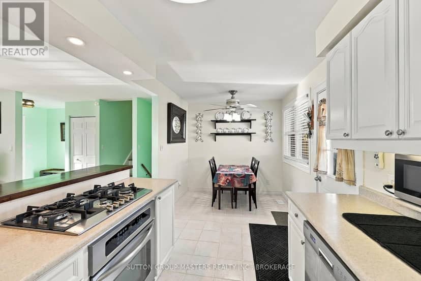 119 Chesterfield Drive — photo 15 of 40
