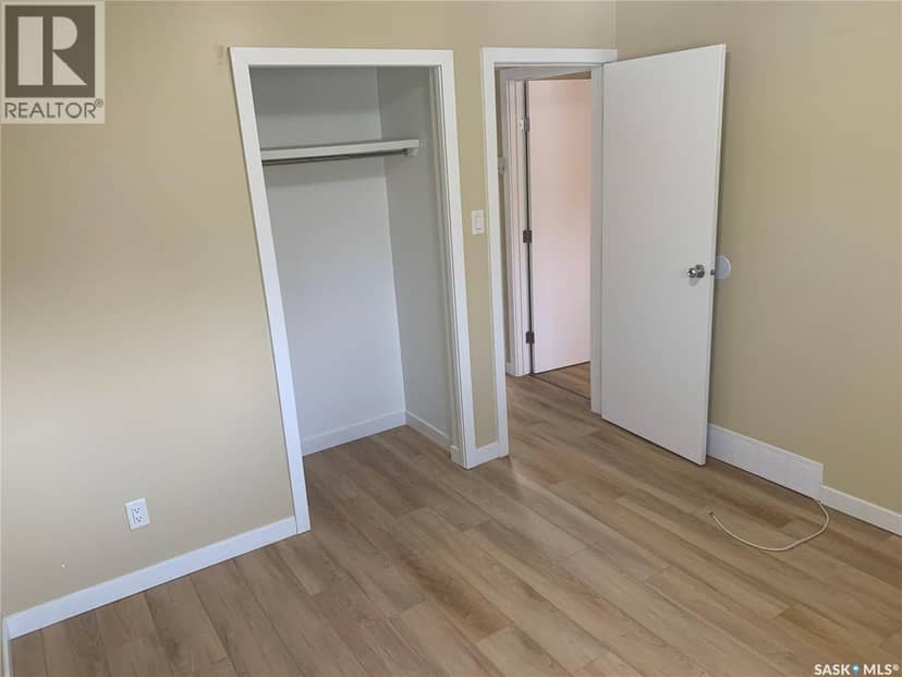111 M Avenue S, Saskatoon, photo 8
