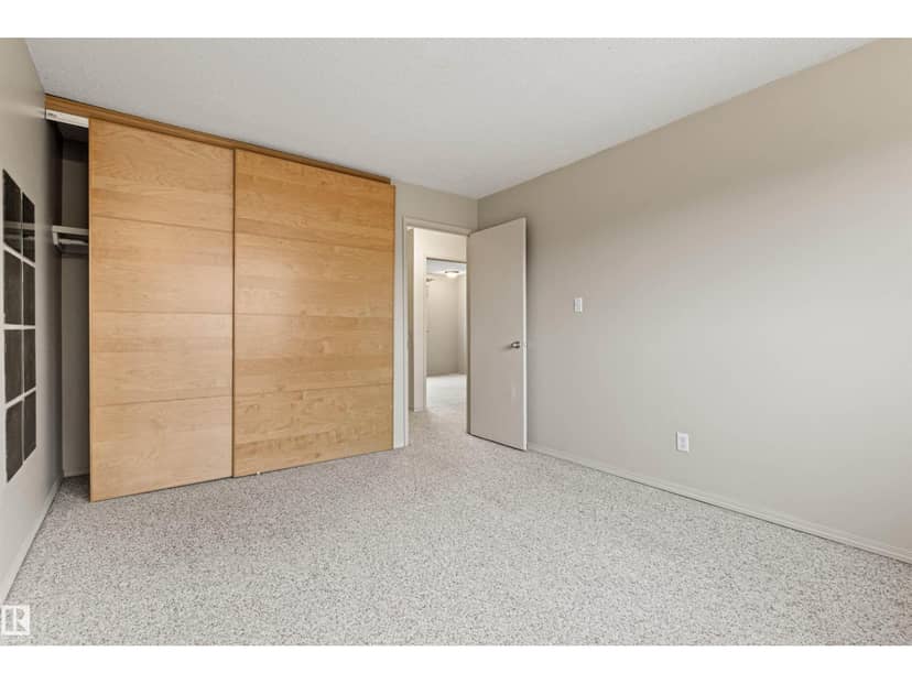 55 Royal Rd NW — photo 17 of 40