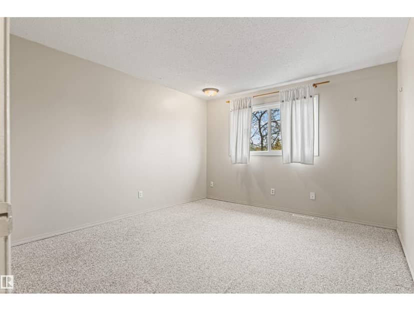 55 Royal Rd NW — photo 20 of 40