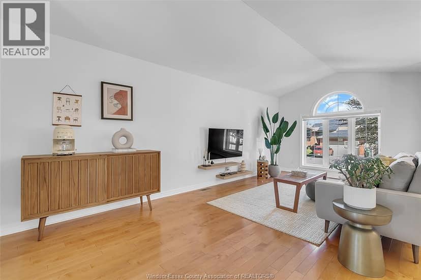 2955 Ruth Road, Windsor, photo 7