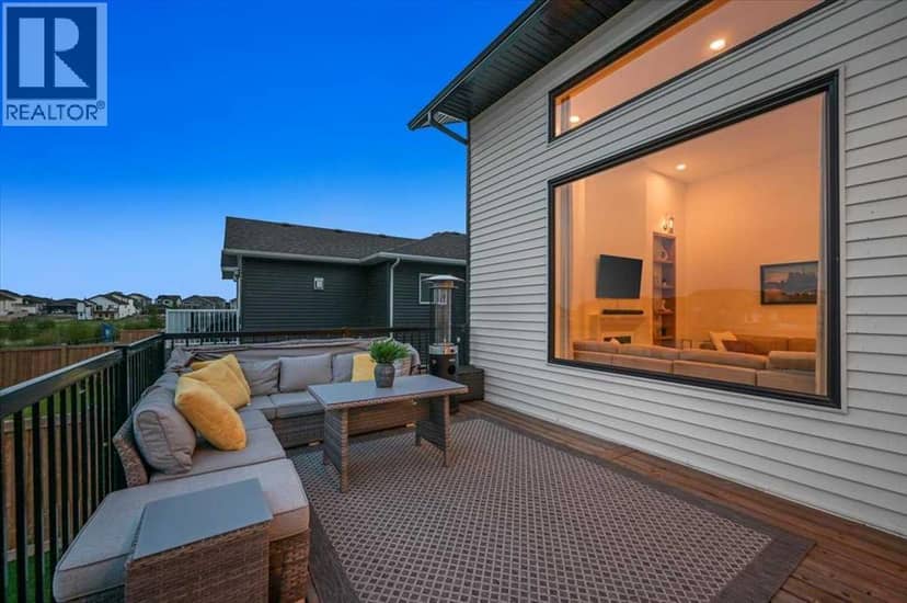 8205 121 Street — photo 23 of 40