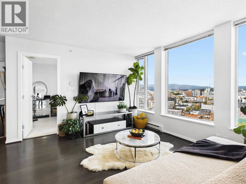2208 550 Taylor Street, Vancouver, photo 4