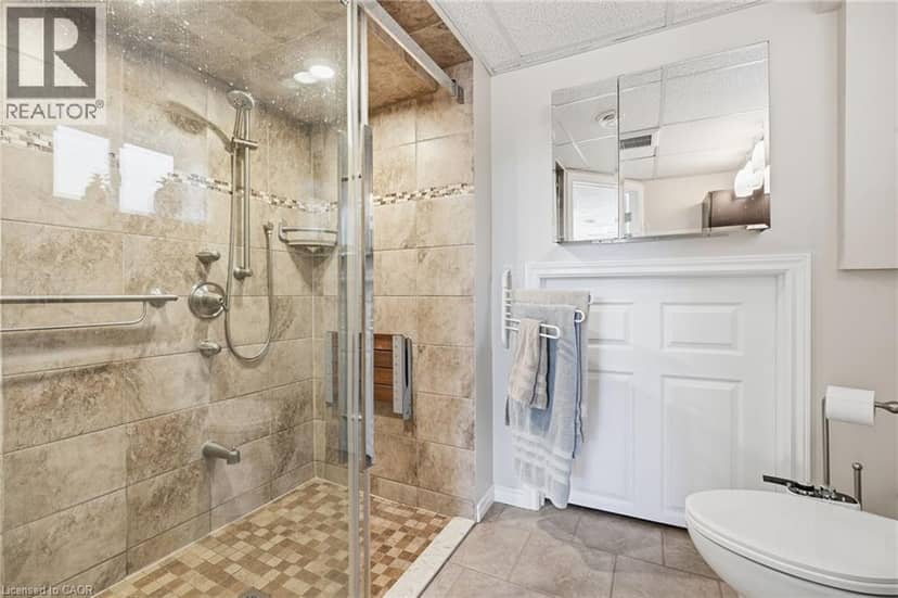 2432 CYPRUS Avenue — photo 31 of 40
