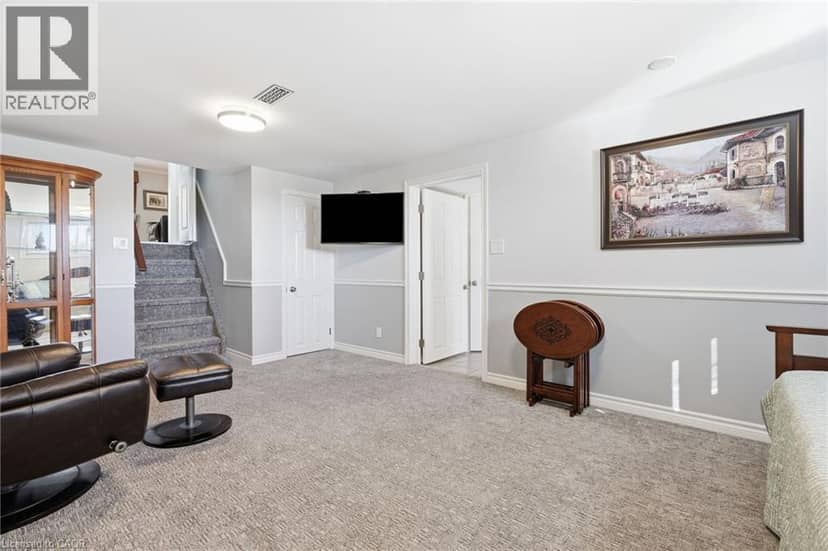2432 CYPRUS Avenue — photo 25 of 40