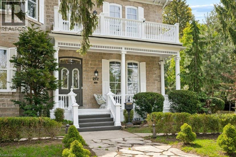 212 QUEEN ST E Street, Cambridge, photo 3