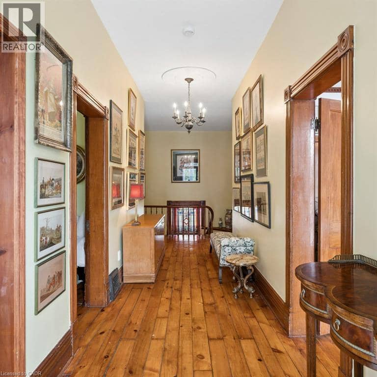 212 QUEEN ST E Street — photo 28 of 40