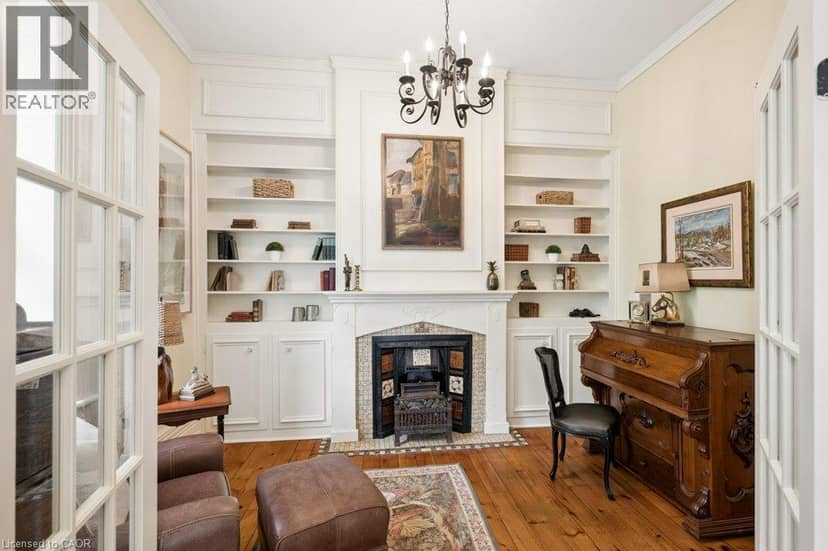 212 QUEEN ST E Street — photo 19 of 40