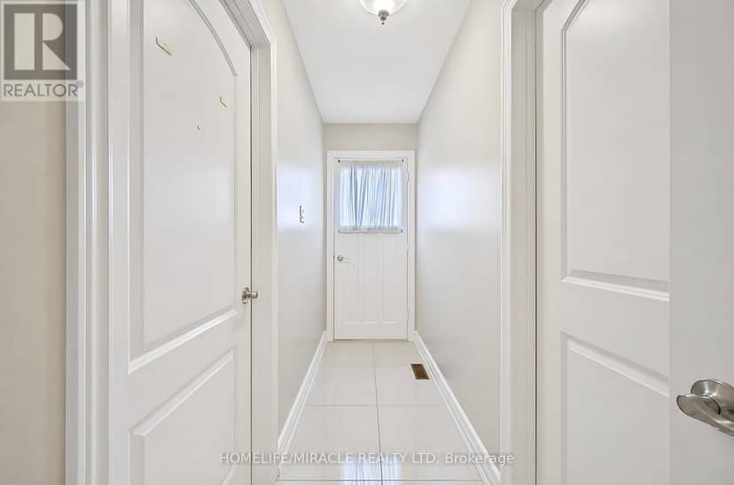 8173 Martin Grove Road — photo 19 of 40
