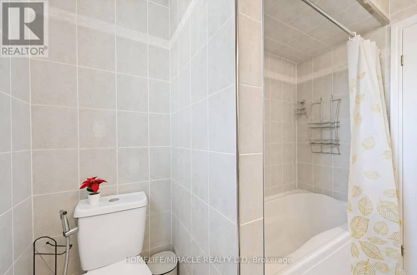 8173 Martin Grove Road — photo 34 of 40
