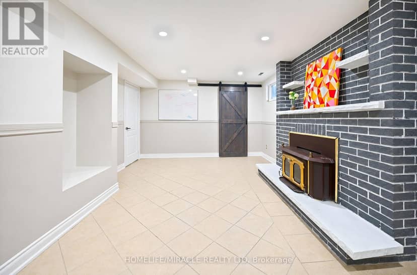 8173 Martin Grove Road — photo 39 of 40