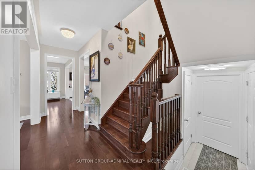 121 Centre Street — photo 19 of 40