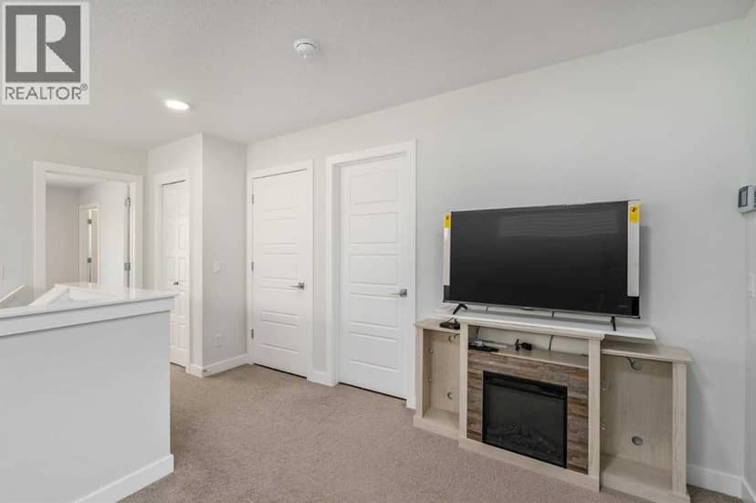 352 Chelsea Passage — photo 15 of 37