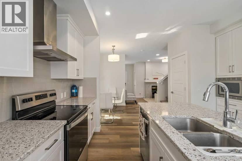 352 Chelsea Passage — photo 9 of 37