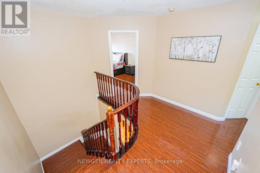 42 McCleave Crescent — photo 26 of 40