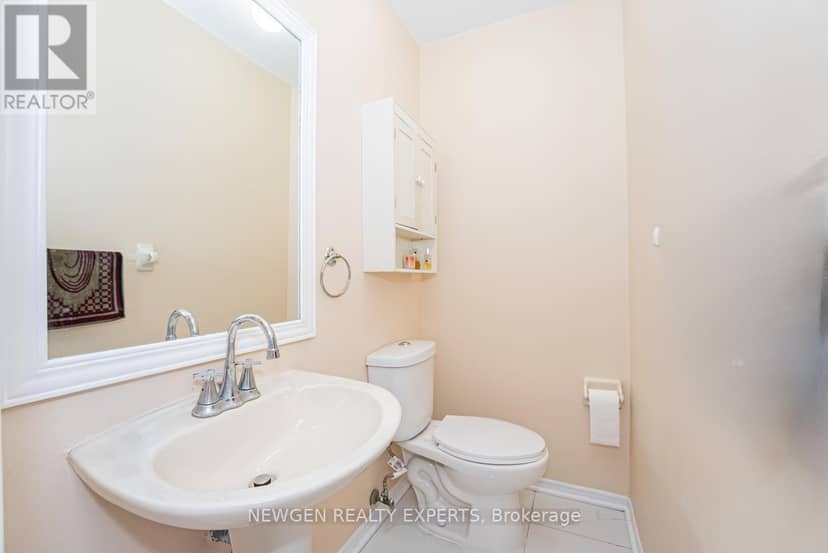 42 McCleave Crescent — photo 32 of 40