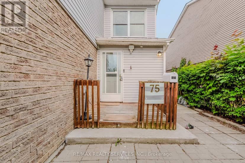 75 Royal Salisbury Way, Brampton, photo 3