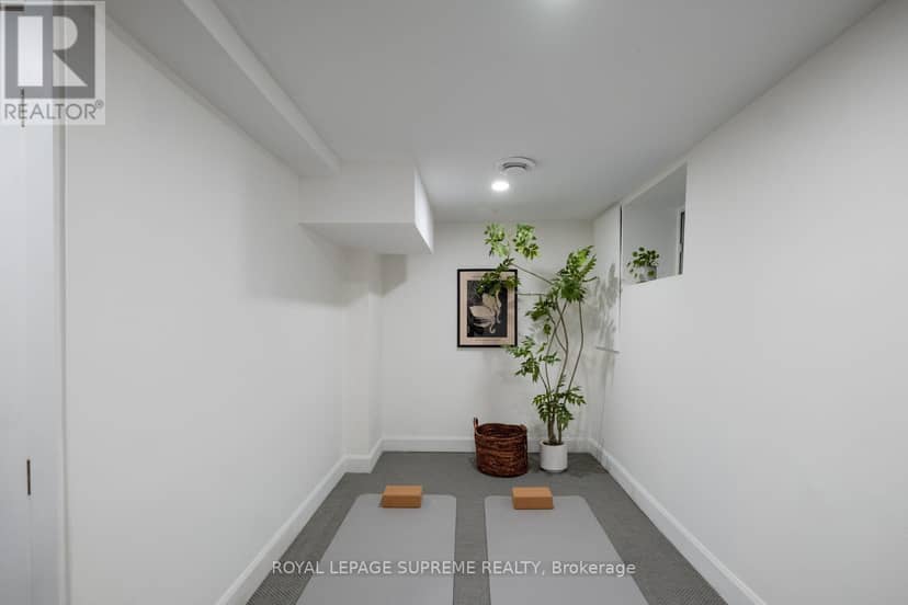 251 Crawford Street — photo 32 of 36