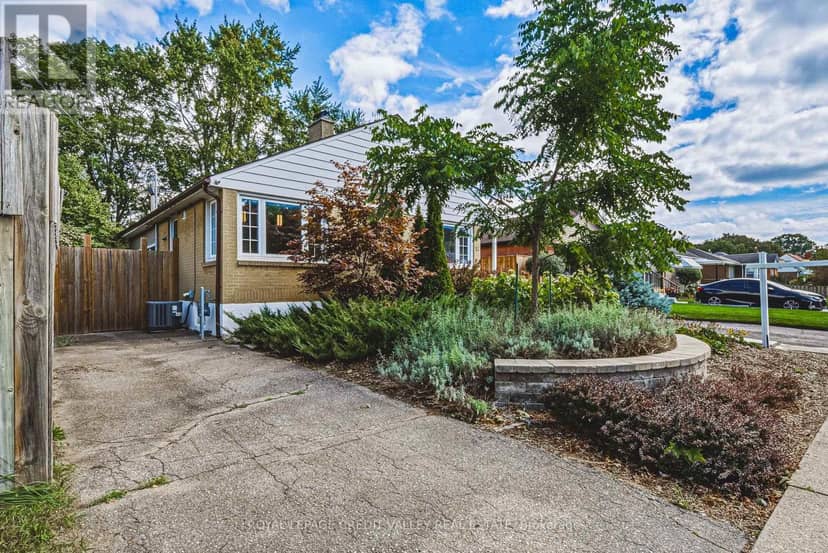 12 Stevenson Avenue — photo 3 of 40