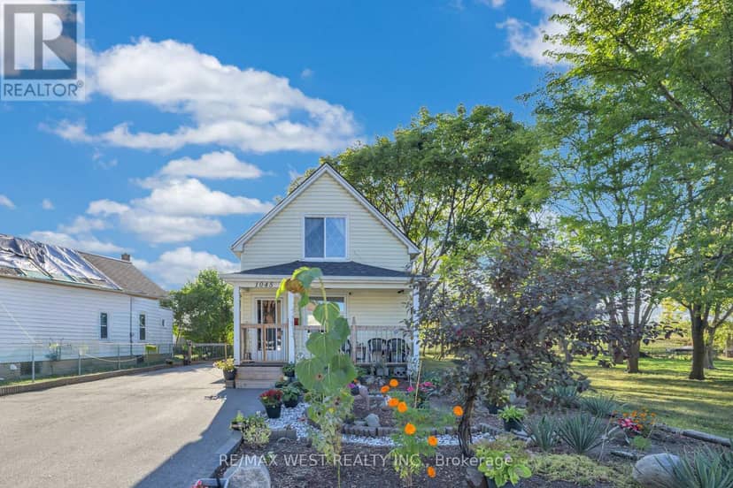 1045 Wellington Avenue — photo 1 of 29