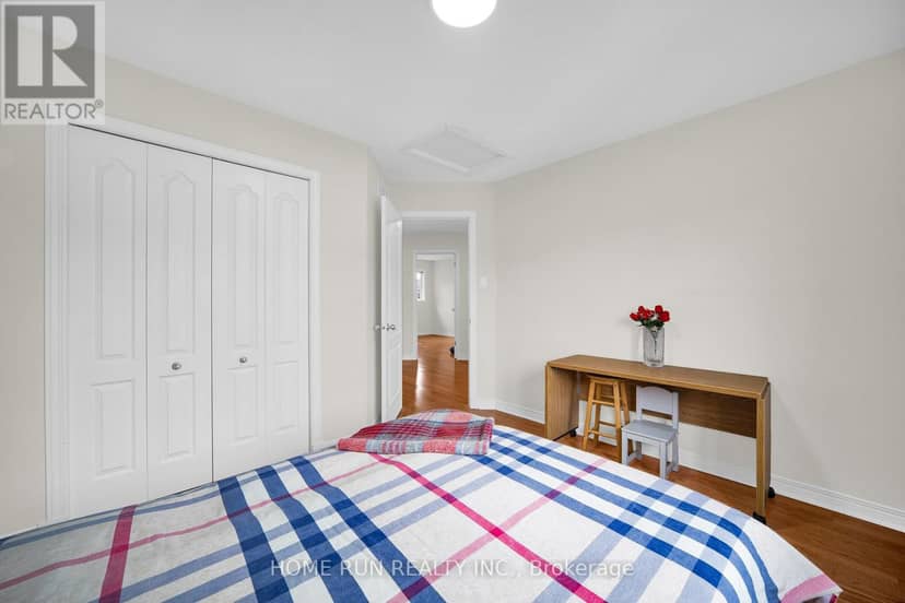 106 Portrush Avenue — photo 35 of 40