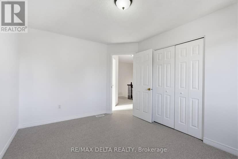 202 Sandra Crescent — photo 22 of 33