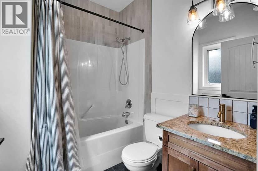 112 Aspen Creek Crescent — photo 20 of 38