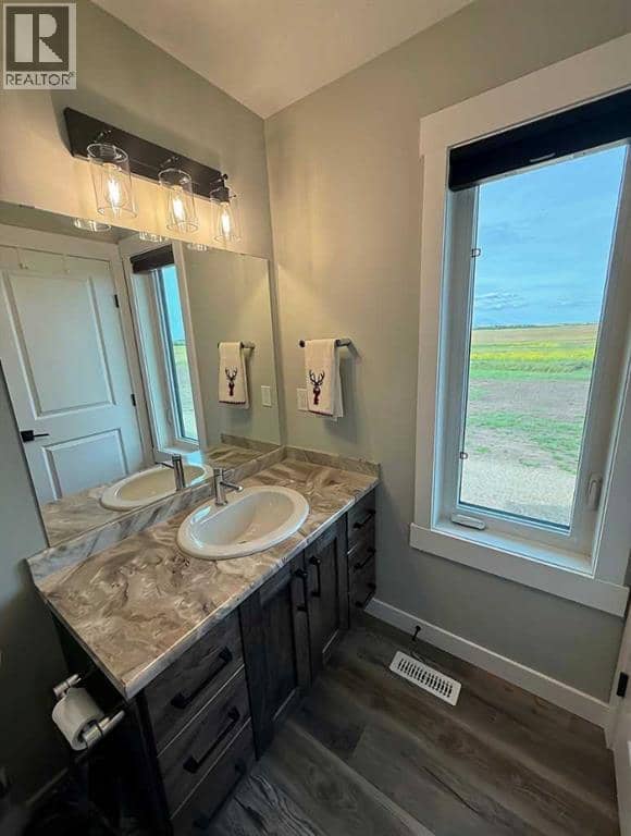 74062 Twp Rd# 505 — photo 18 of 40
