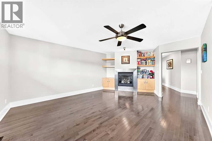 2233 26 Street SW — photo 18 of 40