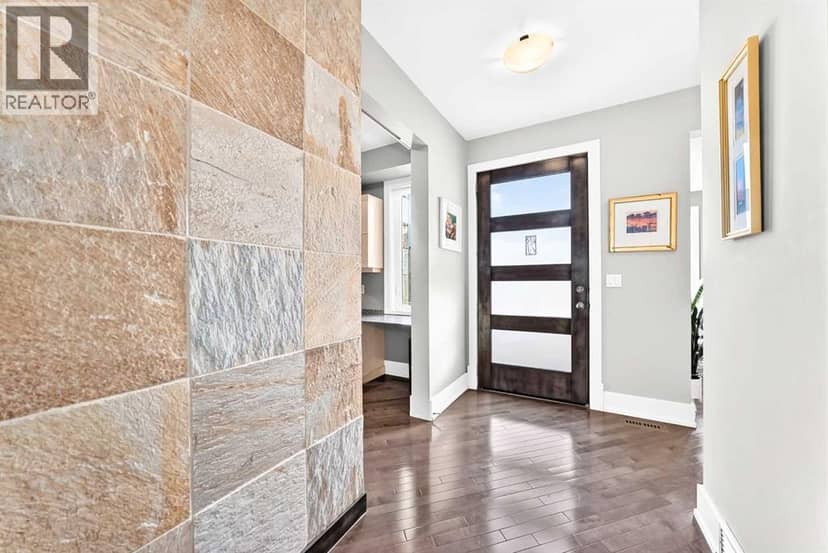 2233 26 Street SW, Calgary, photo 3