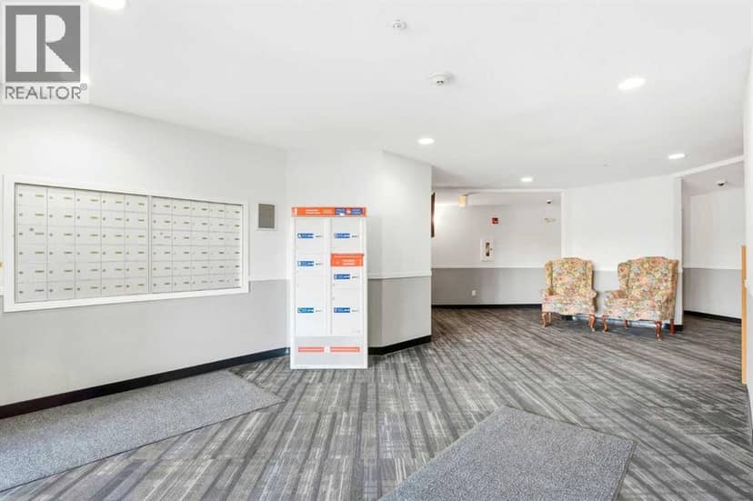 2208, 2518 Fish Creek Boulevard SW, Calgary, photo 3