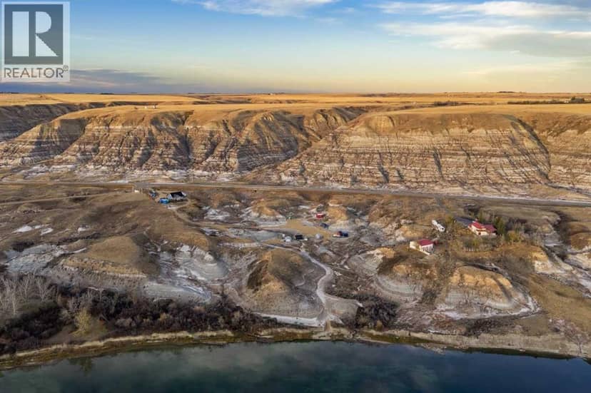 292160 Highway 838, Rural Starland County