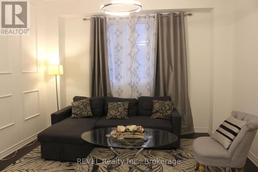 58 Oriole Crescent — photo 10 of 39