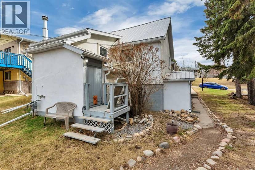 5020 51 Street — photo 29 of 40