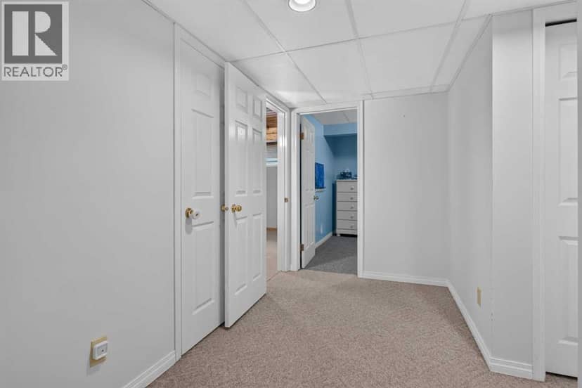 740 3 Avenue SE — photo 28 of 40