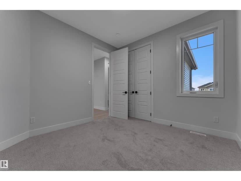 4311 36 ST — photo 30 of 40