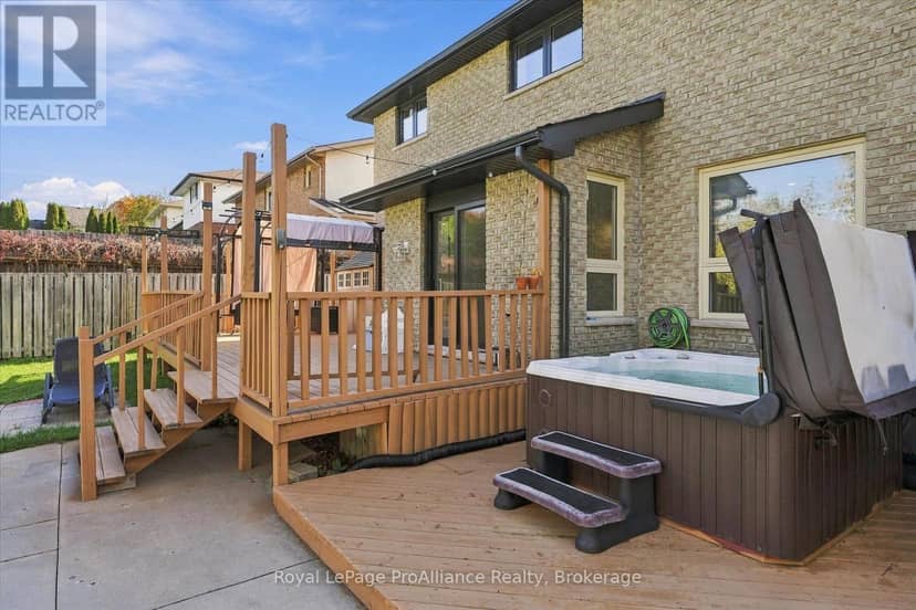 1316 Scollard Drive — photo 25 of 40